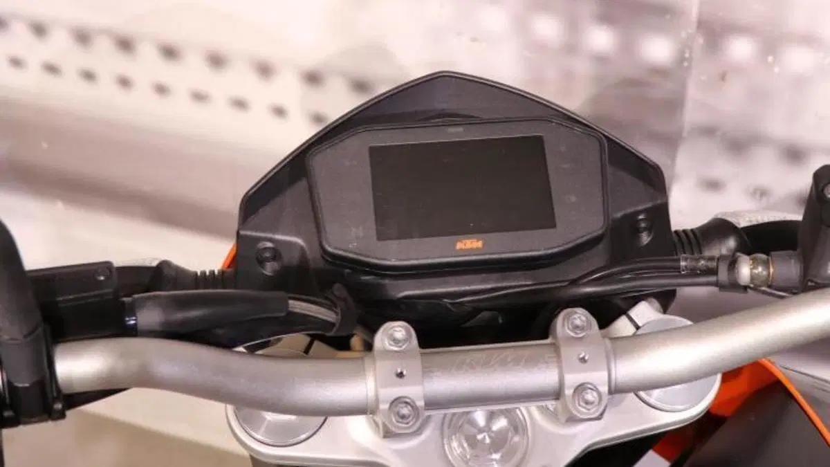 KTM 690 Duke (2012 - 16)  (6)