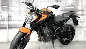 KTM 890 Duke (2021 - 23)  (7)