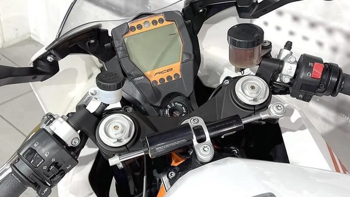 KTM 1190 RC8 R (2009 - 16)  (6)