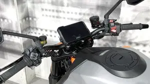 KTM 1290 Super Duke R (2022 - 23)  (6)