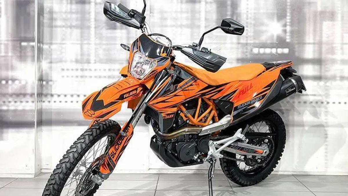 KTM 690 Enduro R (2022 - 25)  (6)
