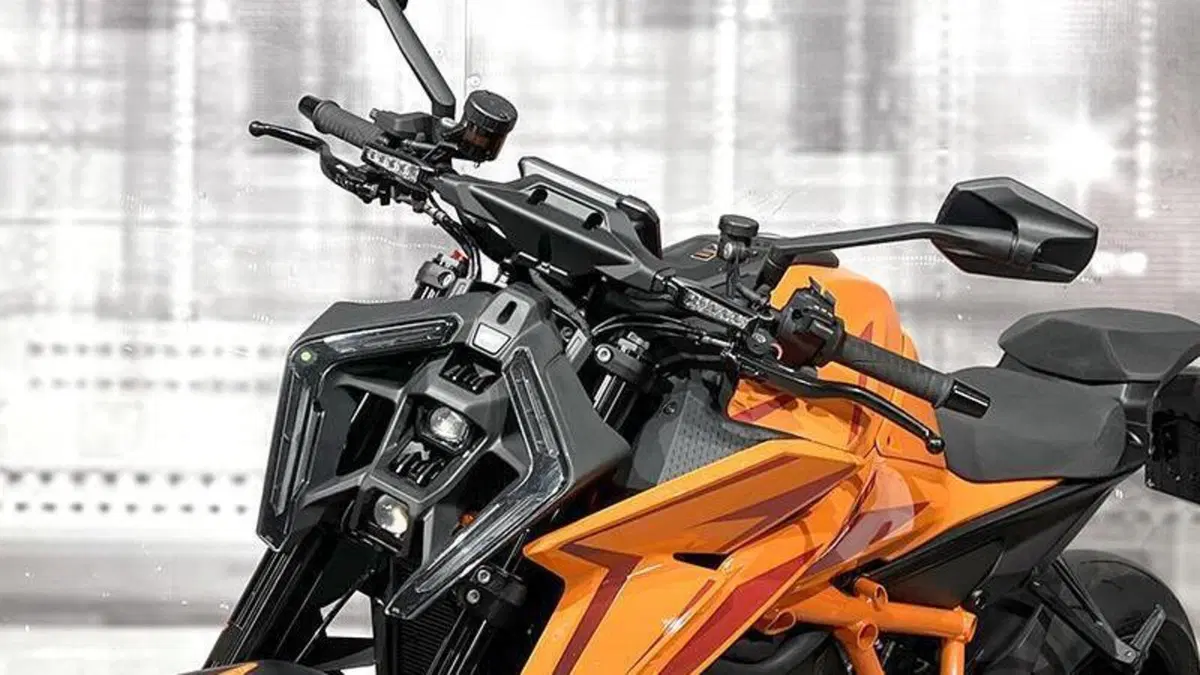 KTM 1390 Super Duke R (2024 - 26)  (9)