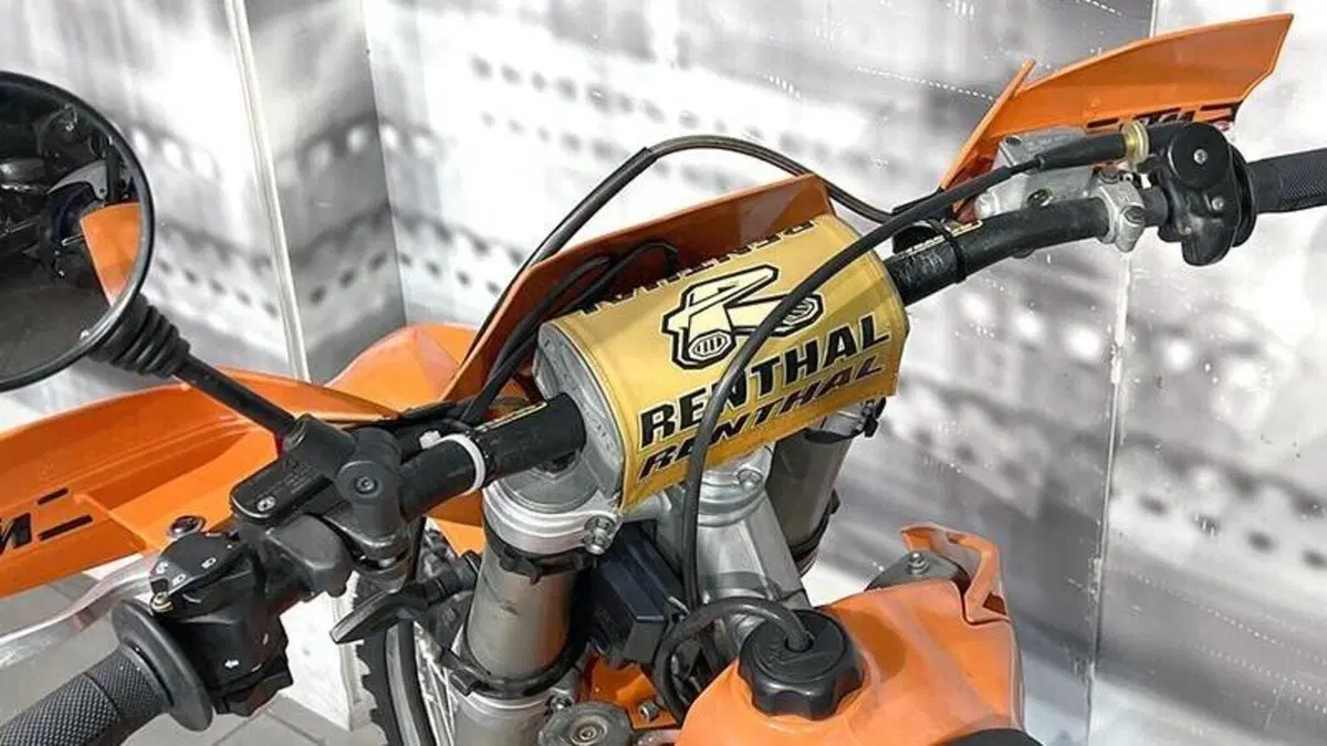 KTM 125 EXC (2005)  (6)