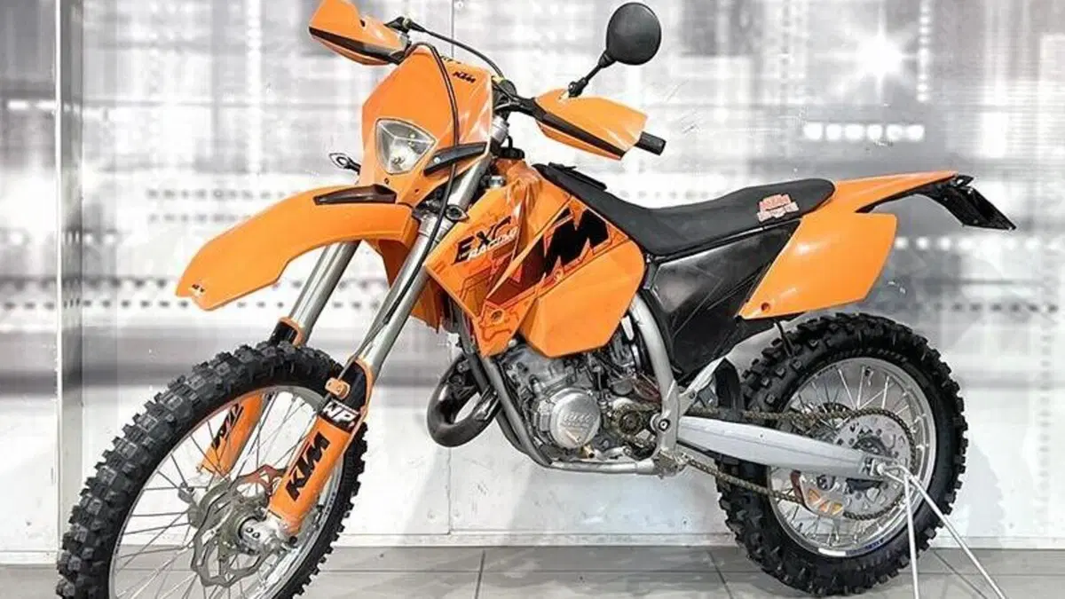 KTM 125 EXC (2005)  (7)