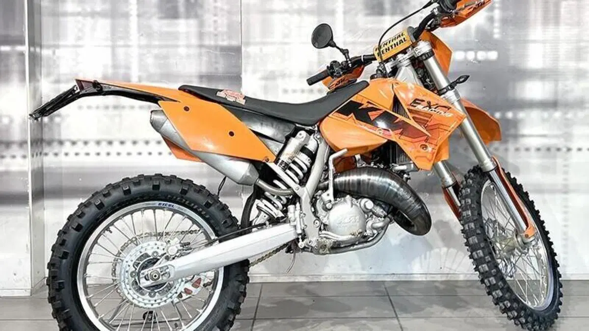 KTM 125 EXC (2005)  (8)