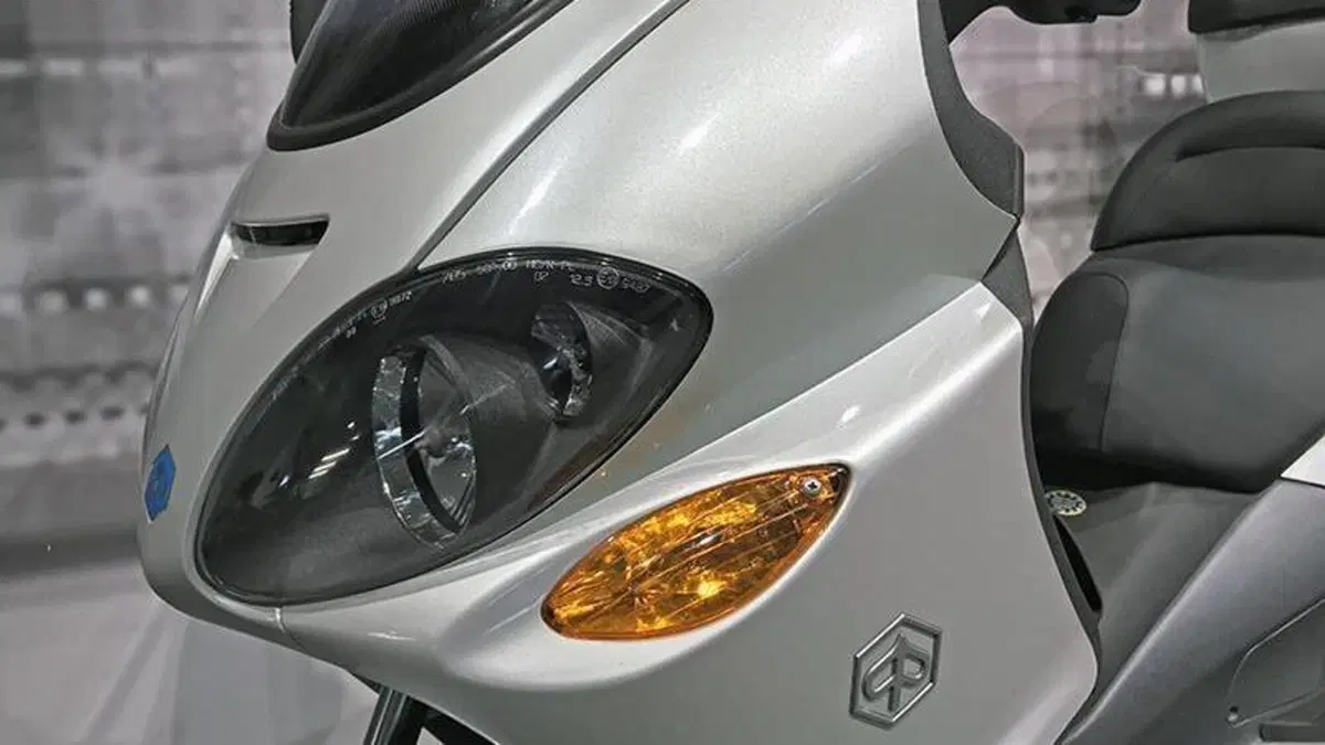 Piaggio X9 250 (2000 - 01)  (8)