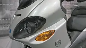 Piaggio X9 250 (2000 - 01)  (8)