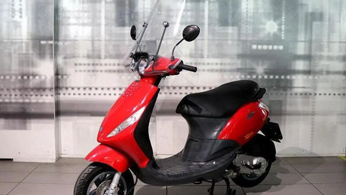 Piaggio Zip 50 2T (2000 - 18)  (6)