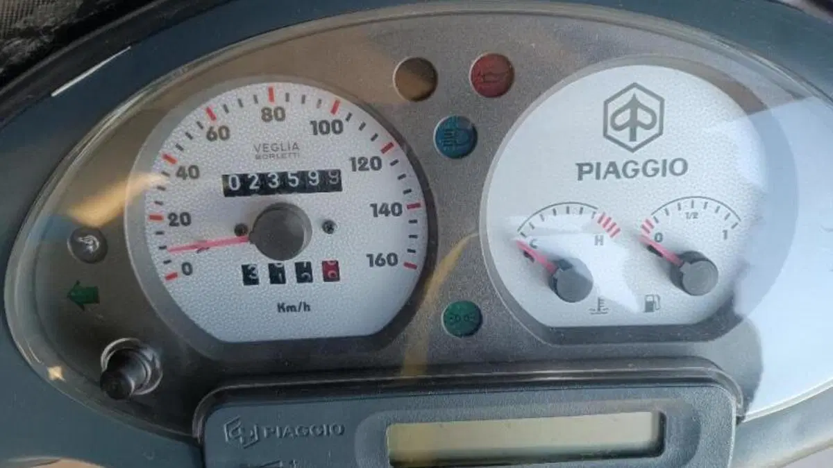 Piaggio Hexagon 180 (1998 - 01)  (6)