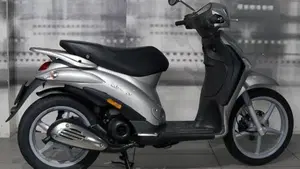 Piaggio Liberty 50 2T (2004 - 15)  (7)