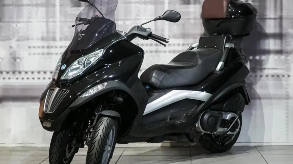Piaggio MP3 LT 400 (2009 - 11)  (7)