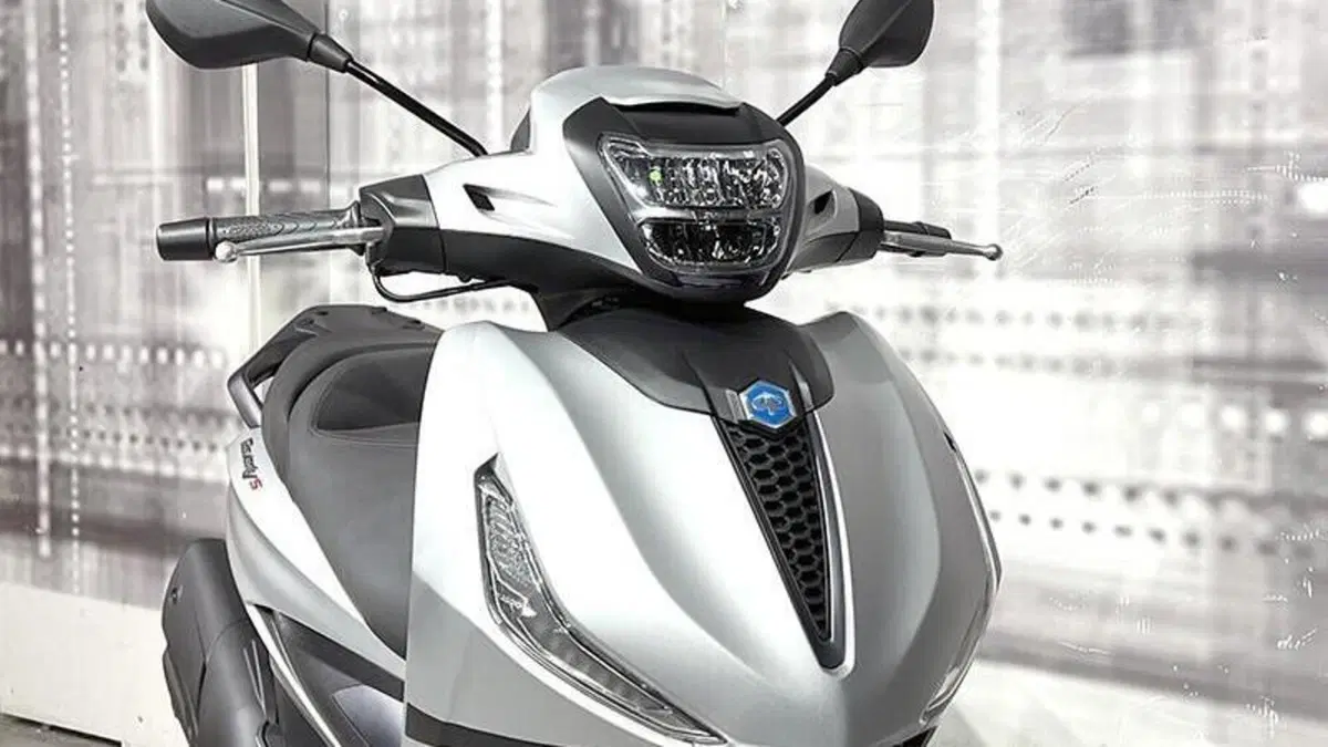 Piaggio Beverly 400 ABS-ASR (2021 - 24)  (9)