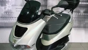Peugeot Elyseo 150  (8)