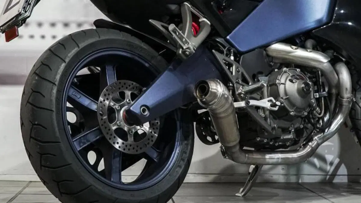 Buell 1125 R  (9)