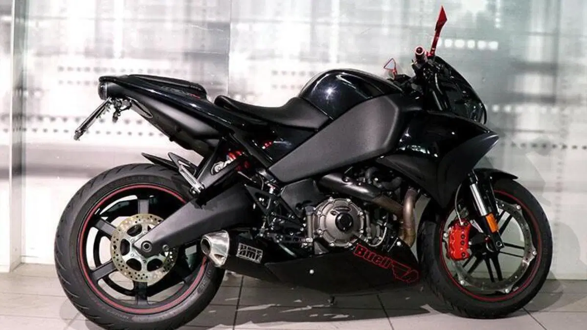 Buell 1125 CR  (7)