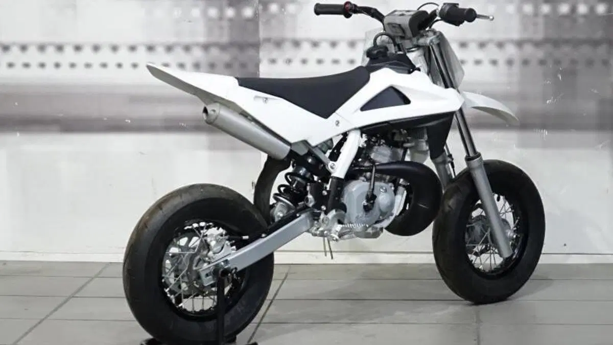 Husqvarna SM 50 (2012 - 13)  (8)