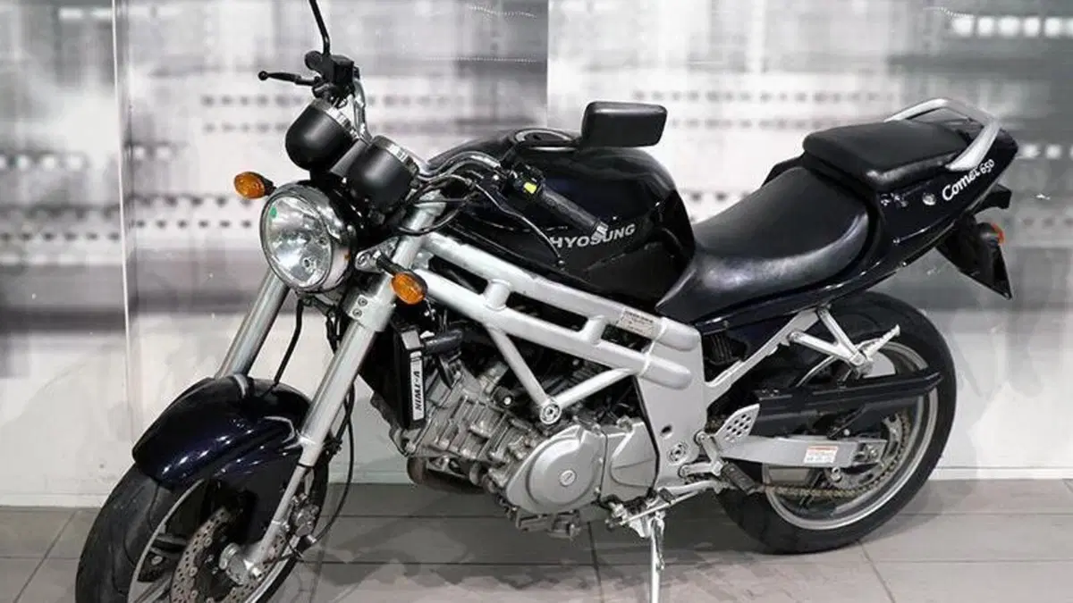 Hyosung Comet GT 650 P (2004 - 16)  (7)