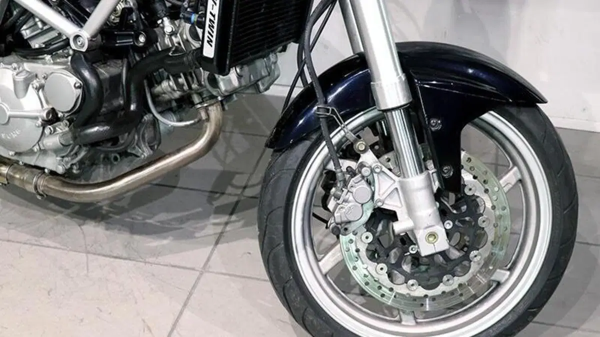 Hyosung Comet GT 650 P (2004 - 16)  (9)