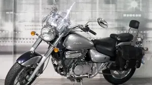 Hyosung Aquila 250 GV (2004 - 16)  (6)