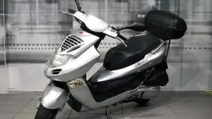 Kymco Bet & Win 250  (7)
