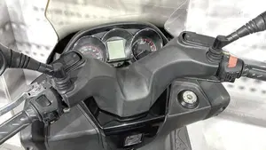 Kymco Downtown 300i ABS (2009 - 17)  (6)