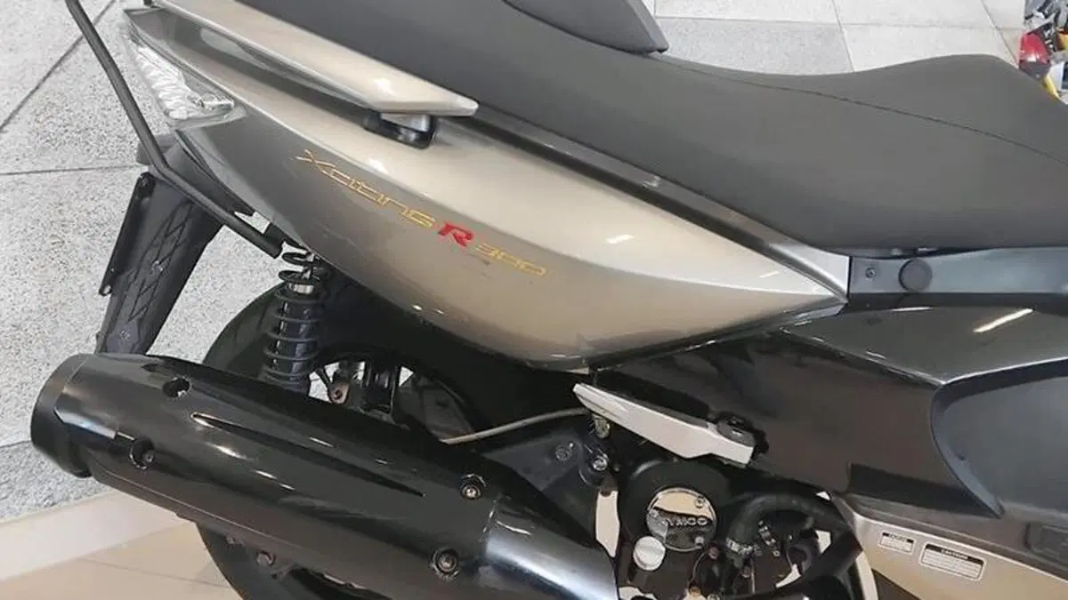 Kymco Xciting 300i R (2007 - 14)  (7)