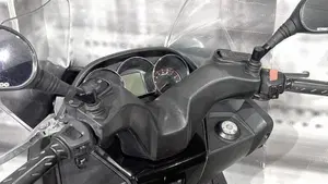 Kymco Downtown 300i (2009 - 17)  (6)