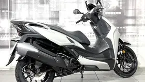 Kymco Agility 300i (2020)  (8)