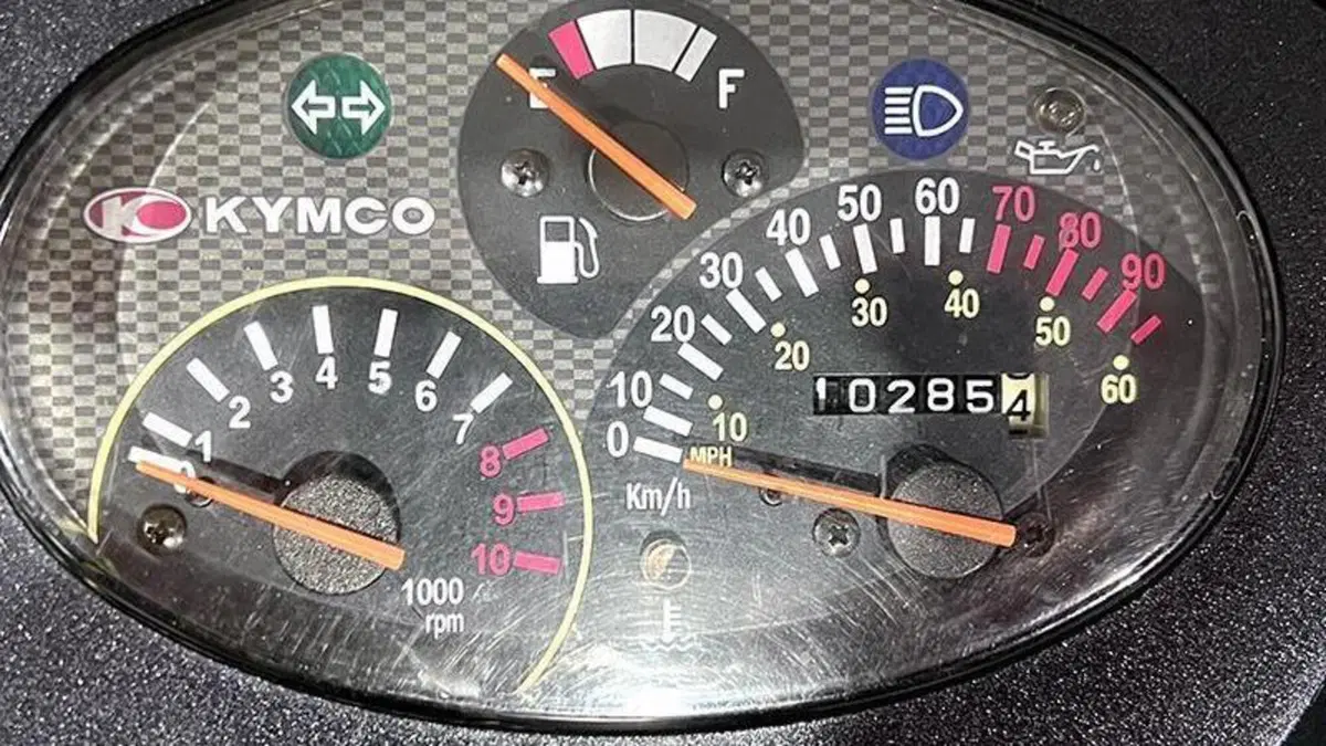 Kymco Super 9 50 LC DD (2000 - 03)  (6)