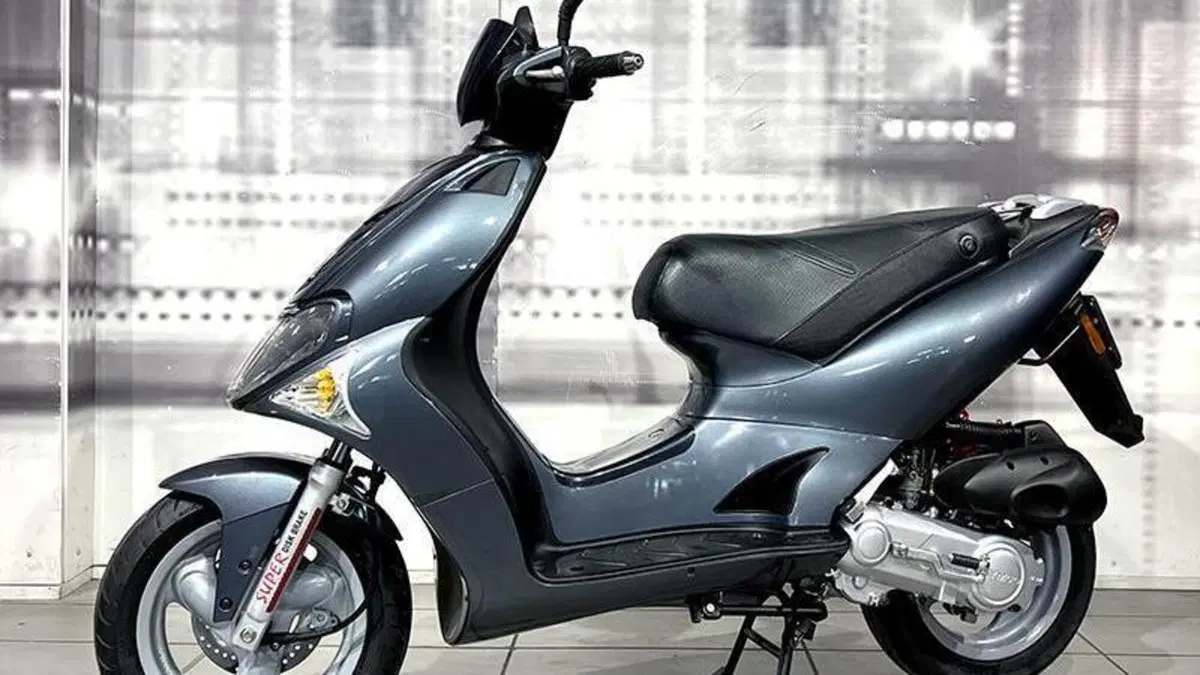 Kymco Super 9 50 LC DD (2000 - 03)  (7)