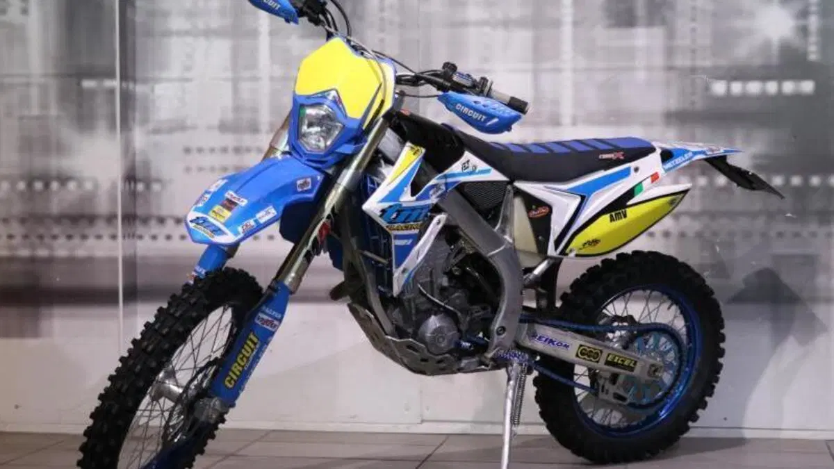 Tm Moto EN 300 (2018)  (7)