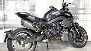 CFMOTO 800NK Sport (2023 - 26)  (8)