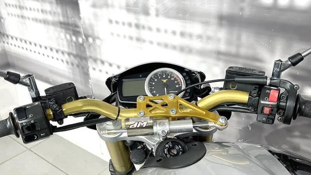 Moto Morini Corsaro 1200 (2005 - 11)  (6)