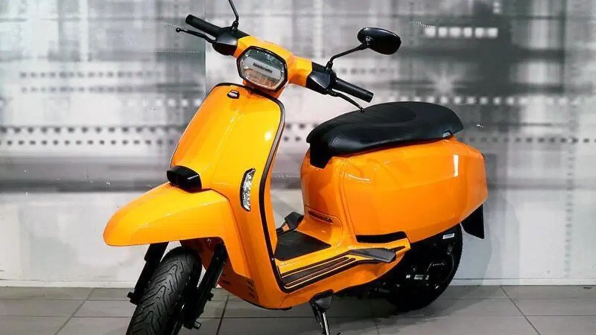 Lambretta V50 Special (2018 - 20)  (7)