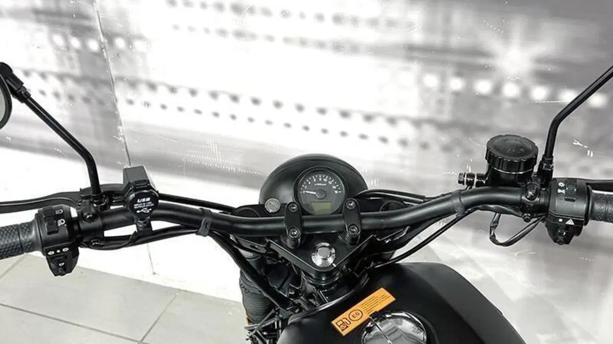 Brixton Motorcycles Cromwell 125 ABS (2021 - 26)  (6)