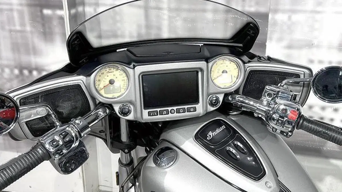 Indian Chieftain (2017 - 18)  (6)