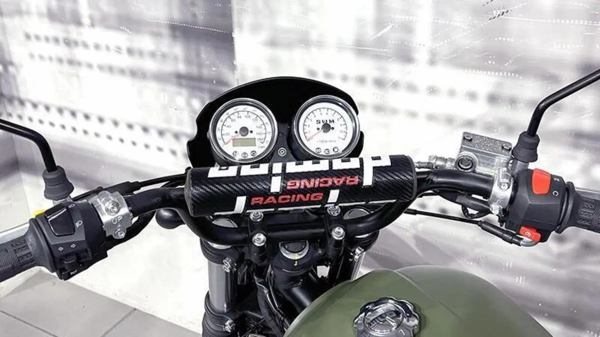 Swm Six6 500 (2022 - 25)  (6)
