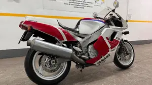 Yamaha   (5)