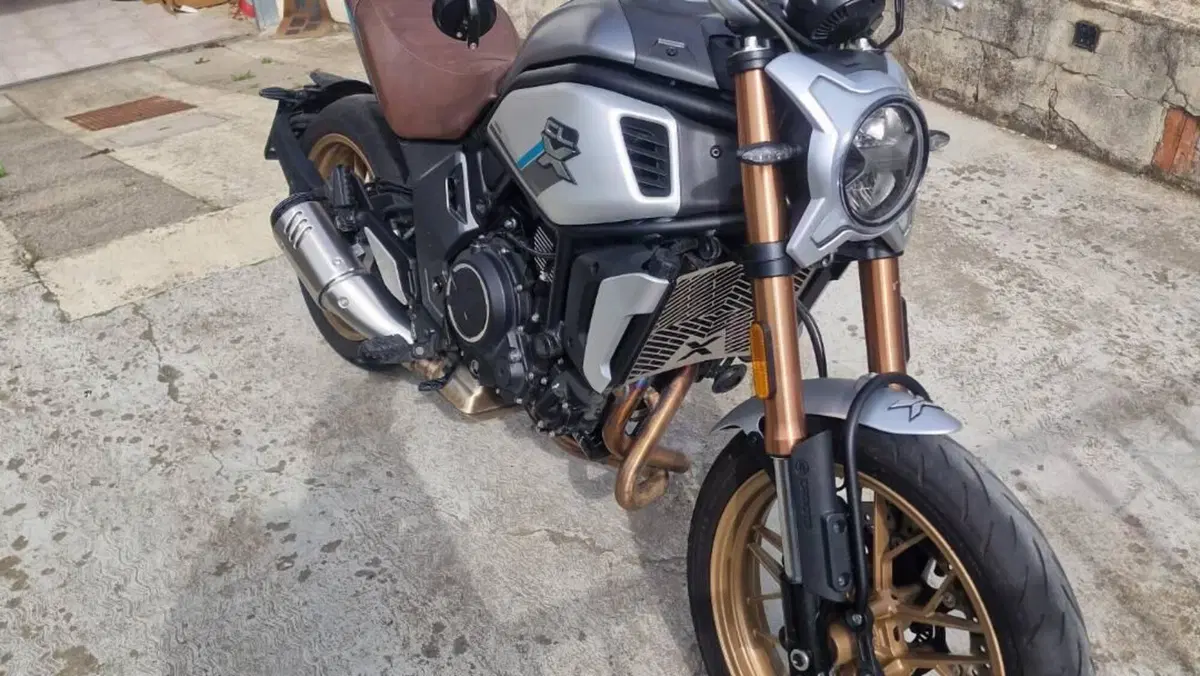 CFMOTO 700CL-X Heritage (2021 - 26)  (2)