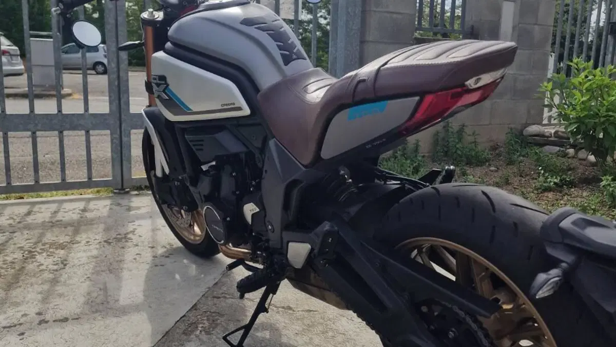 CFMOTO 700CL-X Heritage (2021 - 26)  (4)