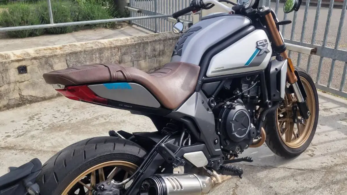 CFMOTO 700CL-X Heritage (2021 - 26)  (9)