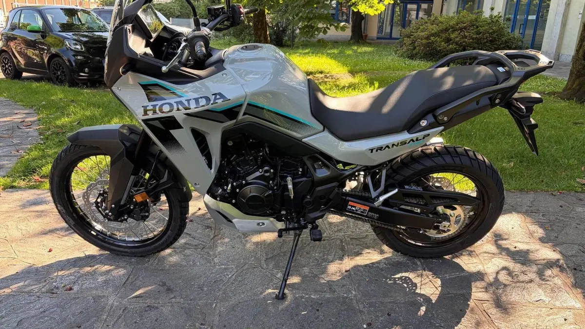 Honda Transalp XL750 (2026) 