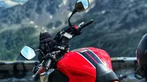 Honda CB 650 F (2017 - 18)  (2)