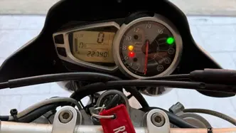 Triumph Street Triple R (2009 - 12) usata