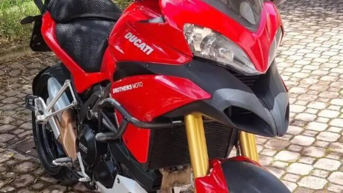 Ducati Multistrada 1200 S Touring (2010 - 12)  (2)