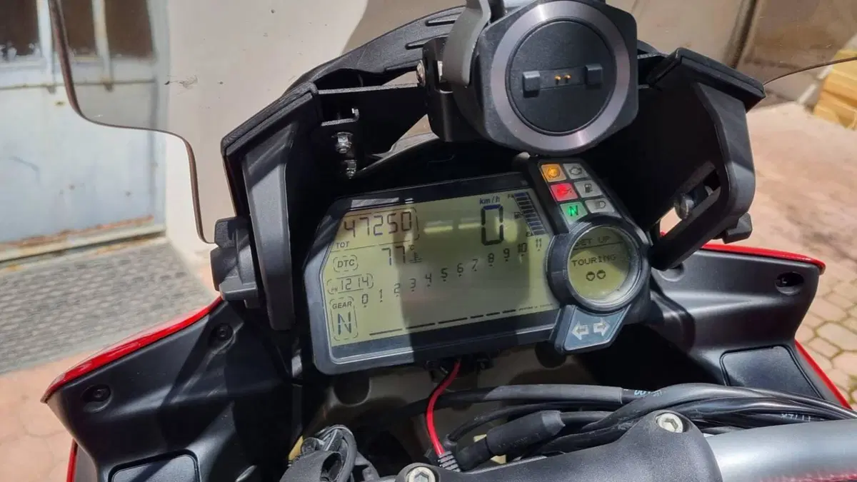Ducati Multistrada 1200 S Touring (2010 - 12)  (7)