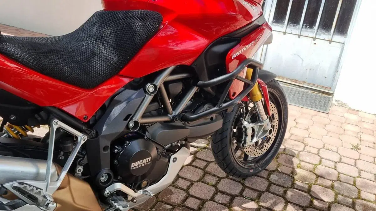 Ducati Multistrada 1200 S Touring (2010 - 12)  (10)