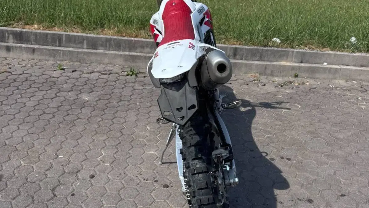 Yamaha YZ 250 F 70th Anniversary Edition (2026)  (5)