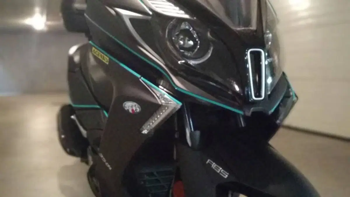 Kymco Downtown 350i ABS (2016 - 20)  (17)