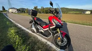 Honda X-ADV 750 (2017) 